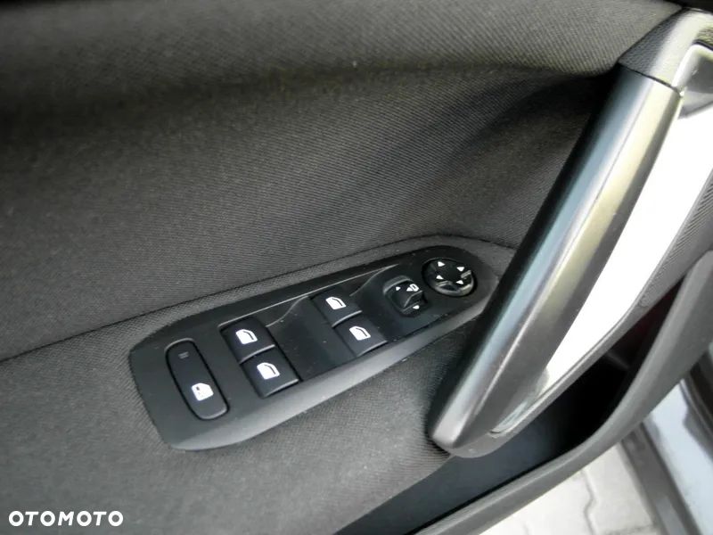 Peugeot 308 SW HDi FAP 150 Allure - 36