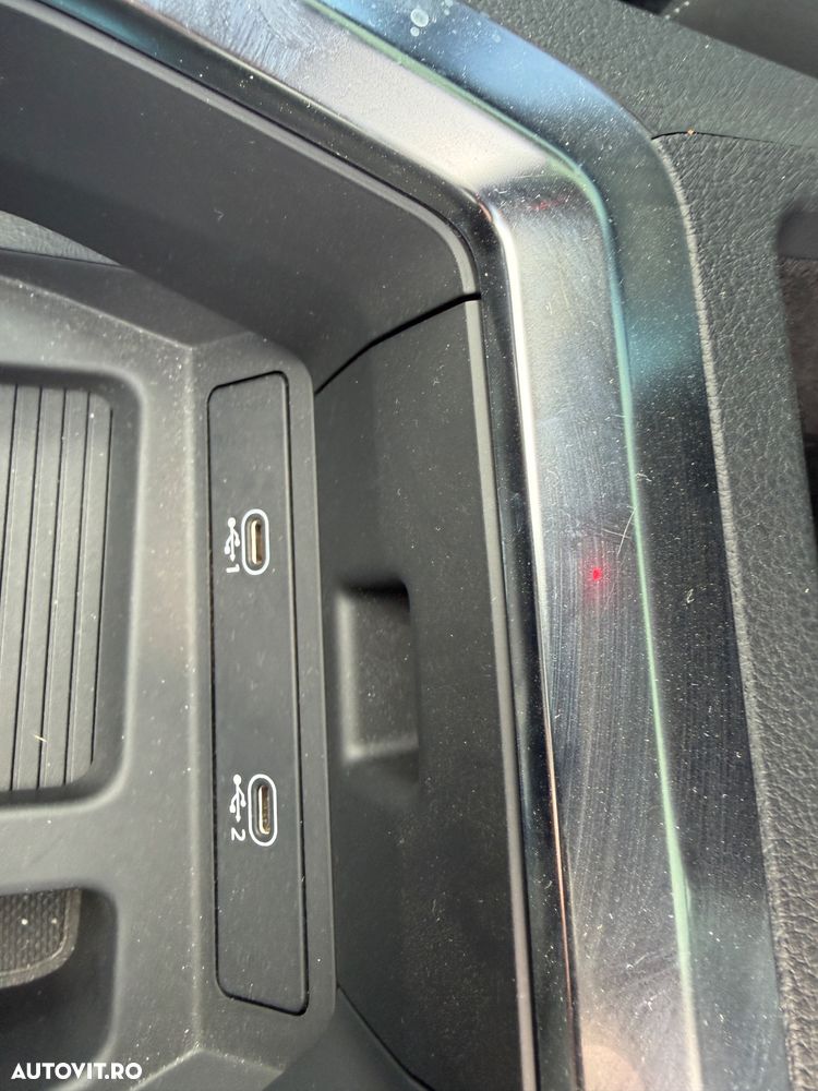 Audi e-tron 50 quattro S line - 24