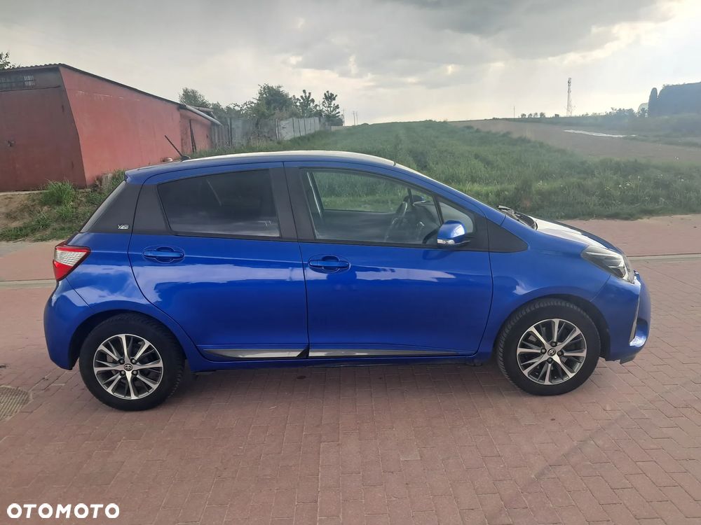 Toyota Yaris - 7