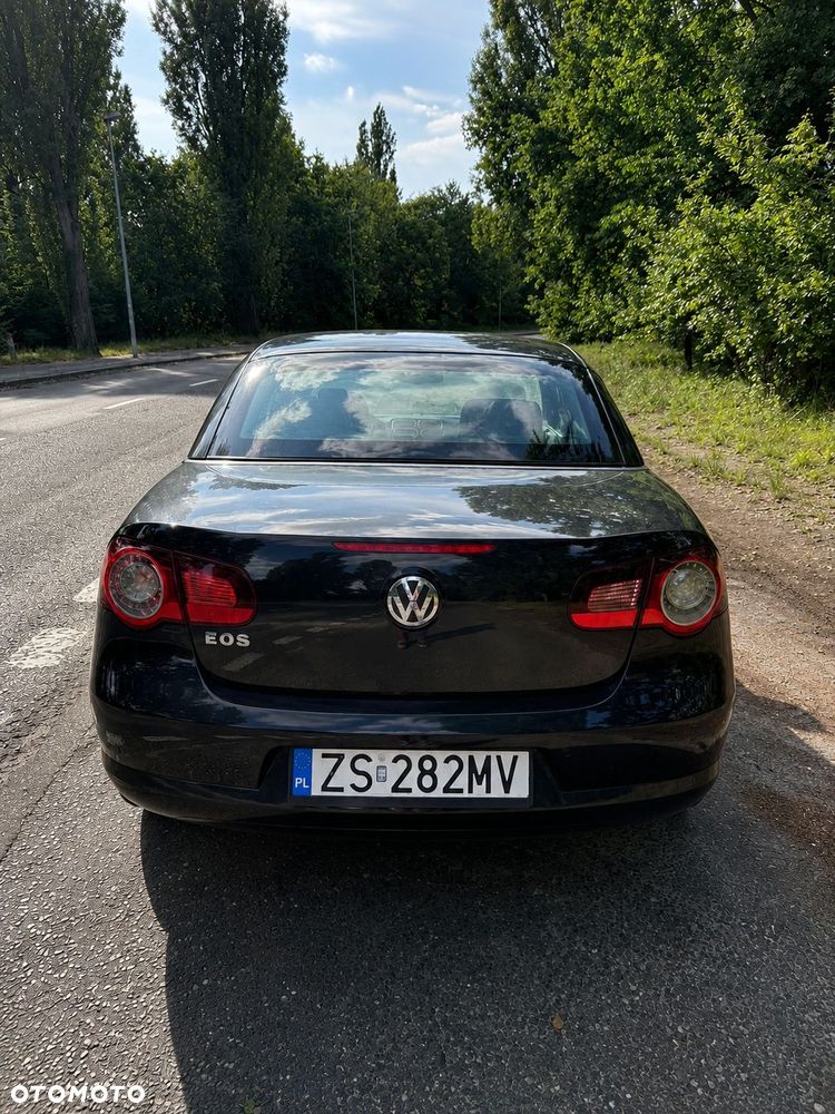 Volkswagen Eos - 3