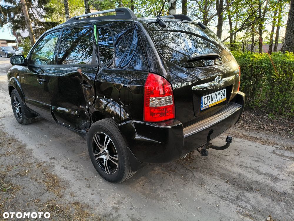 Hyundai Tucson 2.0 CRDi VGT 4WD GLS - 3