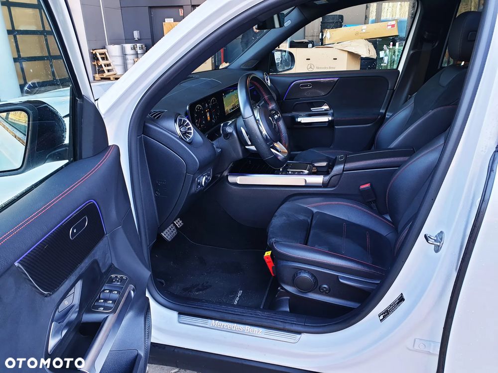 Mercedes-Benz GLB 200 d AMG Line 8G-DCT - 13