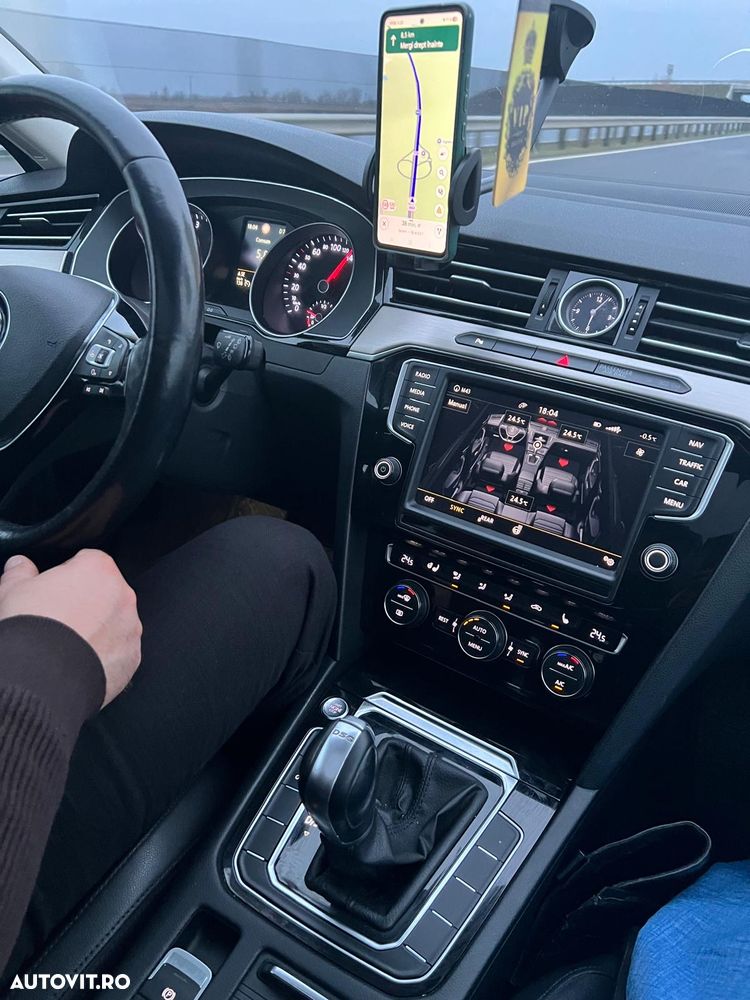 Volkswagen Passat 1.6 TDI (BlueMotion Technology) DSG Trendline - 9