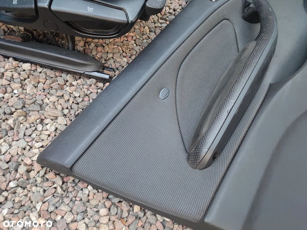 BMW E46 COUPE / M3 ORYGINALNY KOMPLET FOTELI PRZÓD SPORTSIZE / SPORTY + KANAPA TYŁ + BOCZKI EUROPA W WERSJI M-PAKIET ALCANTARA / MATERIAŁOWE ALCANTARA W BARDZO DOBRYM STANIE O NR. 52 10 8 226 419 / 52 20 7 895 608 / 52 20 7 156 167 / 52 10 7 039 640 OEM - 30