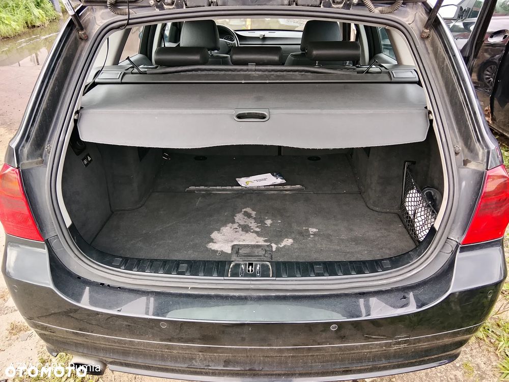 BMW 3 E91 dawca części - 14