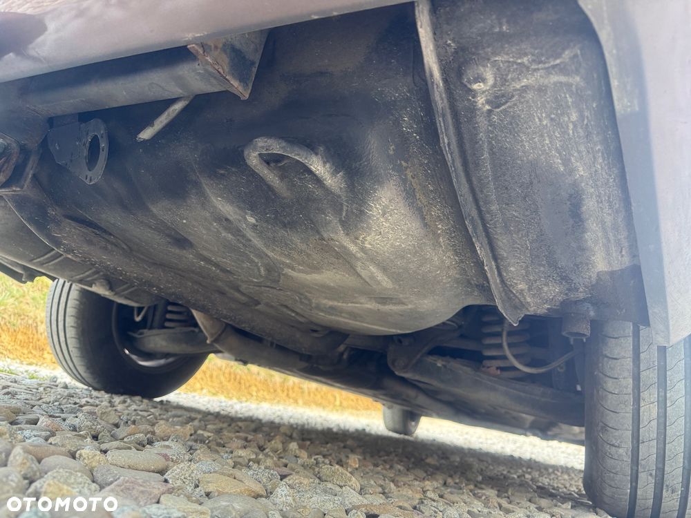 Mercedes-Benz W124 (1984-1993) - 22