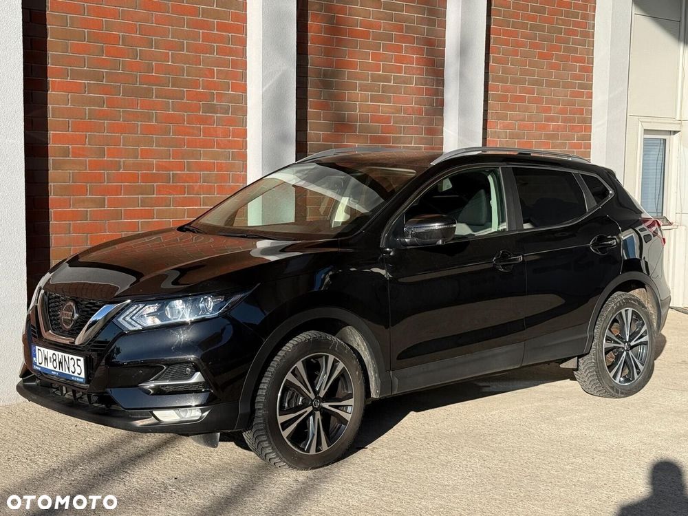 Nissan Qashqai 1.3 DIG-T N-Connecta DCT - 1