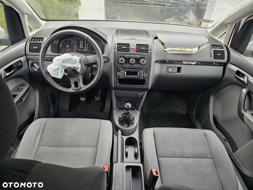 Volkswagen Touran 1.6 TDI DPF Life - 11