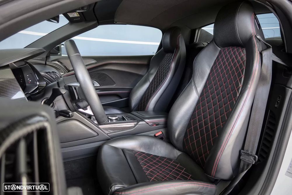 Audi R8 Spyder 5.2 FSi V10 S tronic - 15