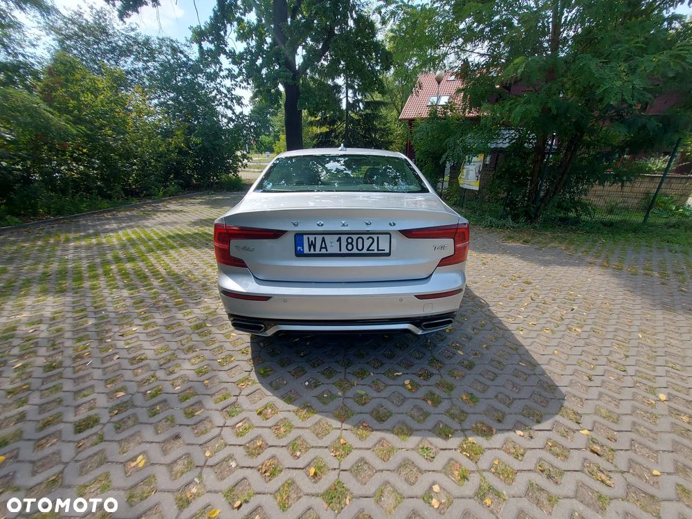 Volvo S60 T4 R-Design - 19