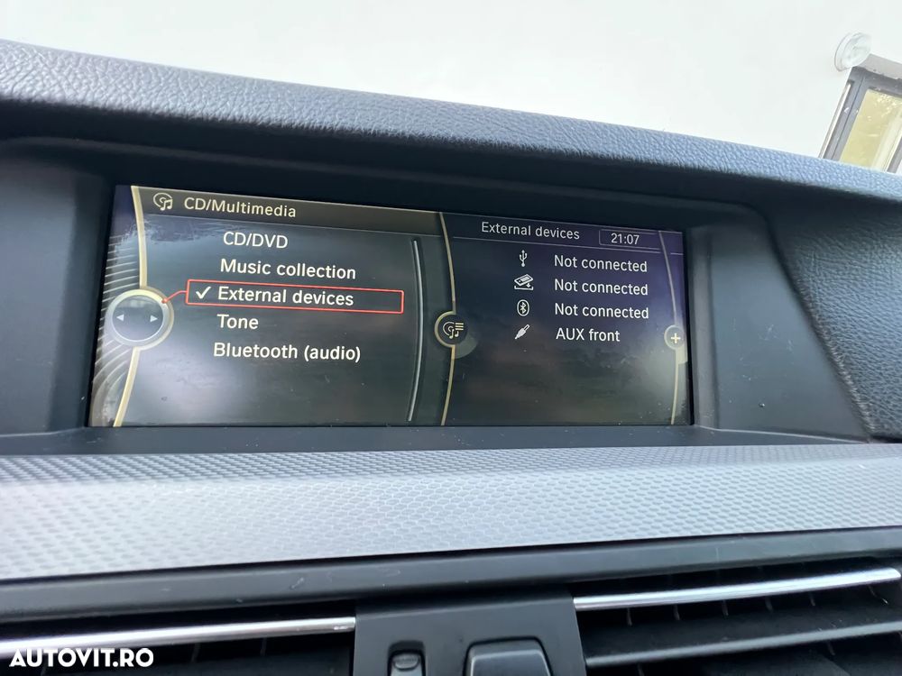 BMW Seria 5 520d Sport-Aut. - 14