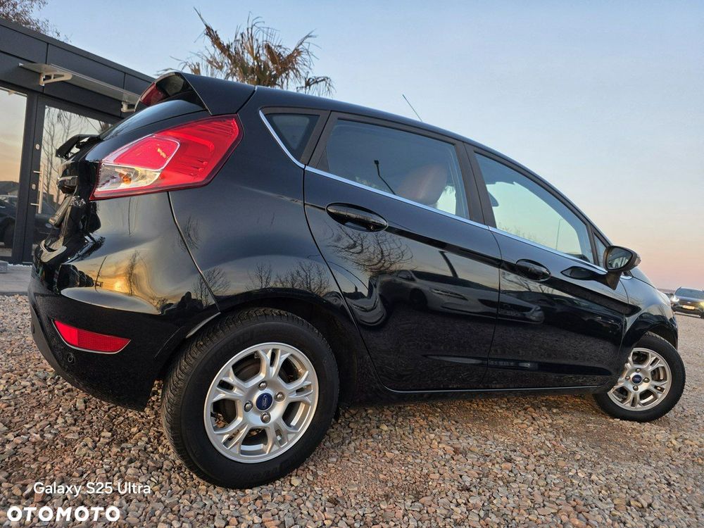 Ford Fiesta 1.6 TDCi Titanium - 20