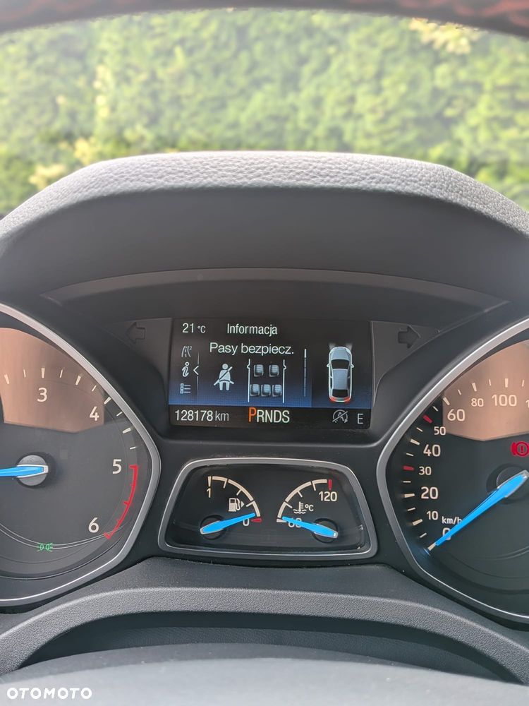 Ford Kuga 2.0 EcoBlue 4x4 ST-LINE - 28