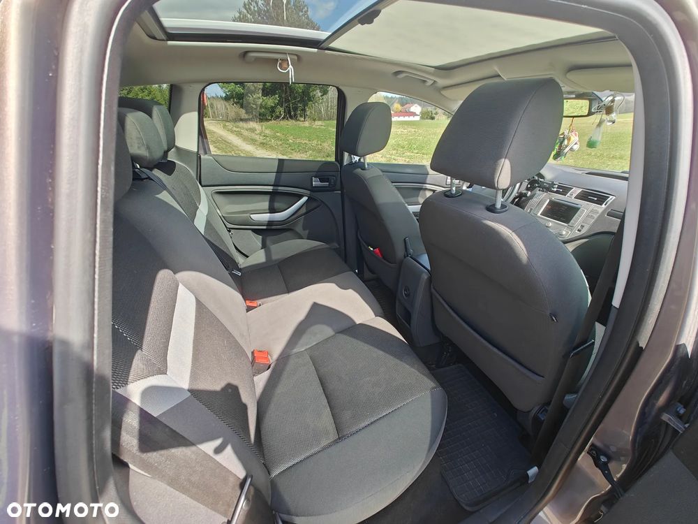 Ford Kuga 2.0 TDCi 4WD Titanium - 16