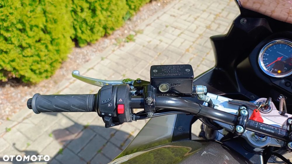 Suzuki Bandit - 11