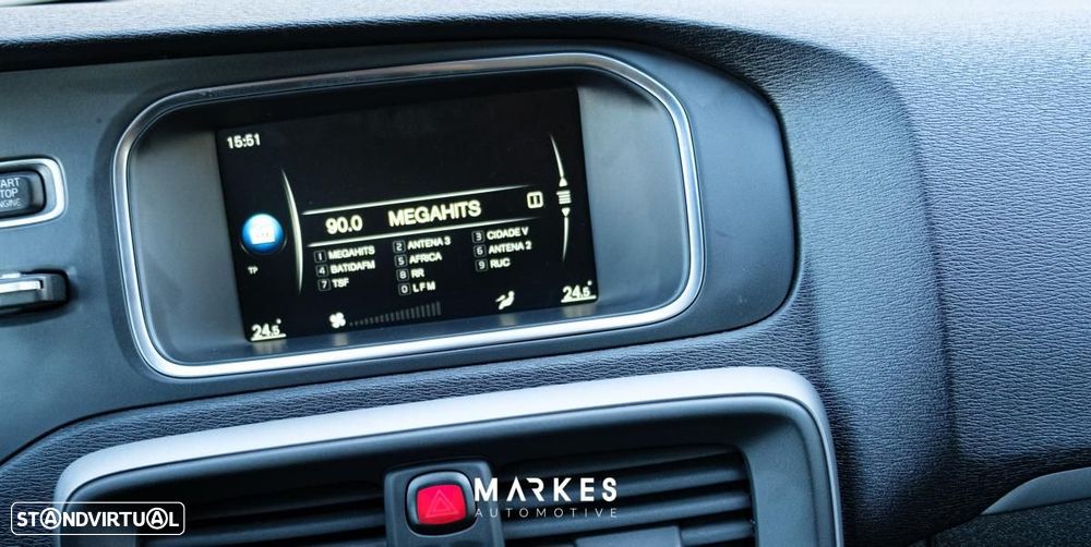 Volvo V40 1.6 D2 Momentum - 18