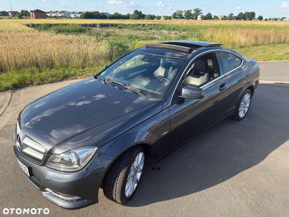 Mercedes-Benz Klasa C 180 BlueEFFICIENCY 7G-TRONIC - 8