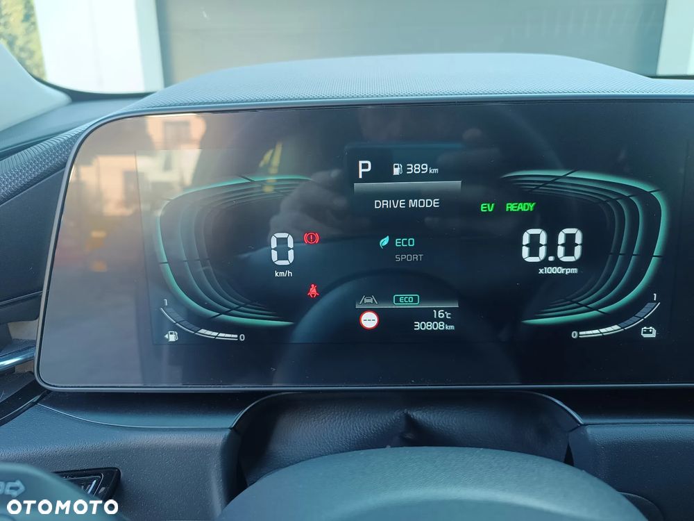 Kia Niro 1.6 GDI Hybrid M - 29
