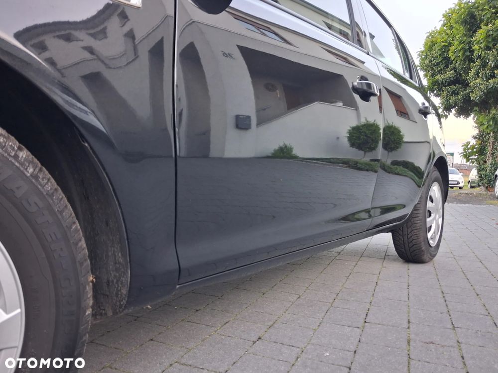 Opel Corsa 1.2 16V Cosmo - 23