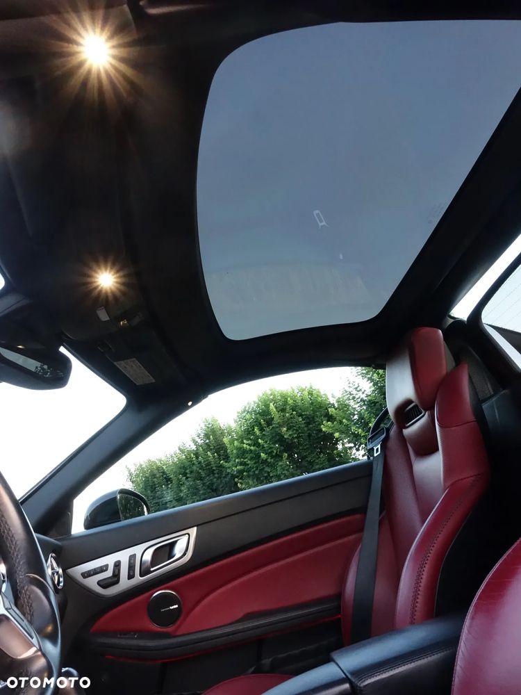 Mercedes-Benz SLK 350 (BlueEFFICIENCY) 7G-TRONIC - 12