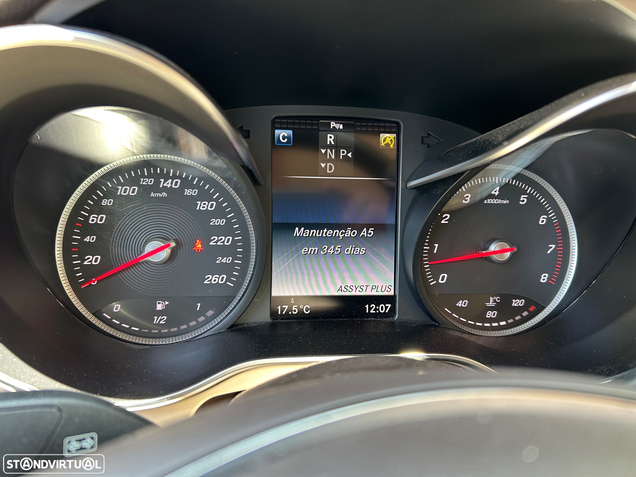 Mercedes-Benz GLC 250 Coupe 4Matic 9G-TRONIC AMG Line - 21