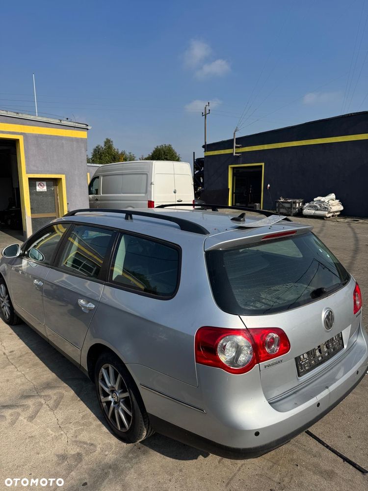 VW PASSAT B6 na części!!! Kolor : LA7W - 4