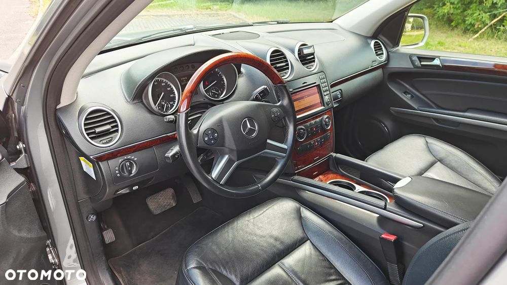 Mercedes-Benz GL 450 - 7
