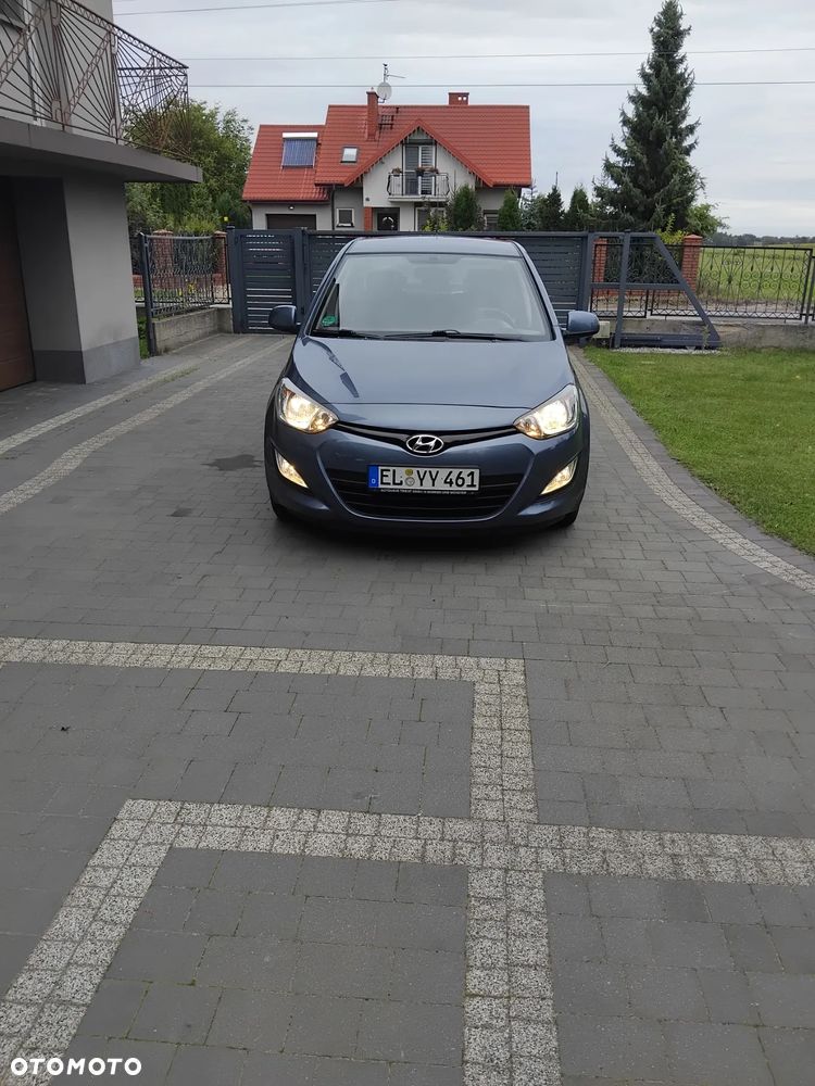 Hyundai i20 1.2 Trend - 2