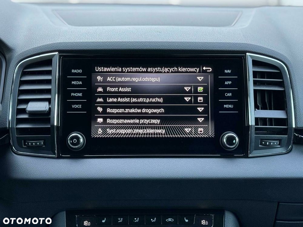 Skoda Karoq 2.0 TDI SCR 4x4 Style DSG - 27