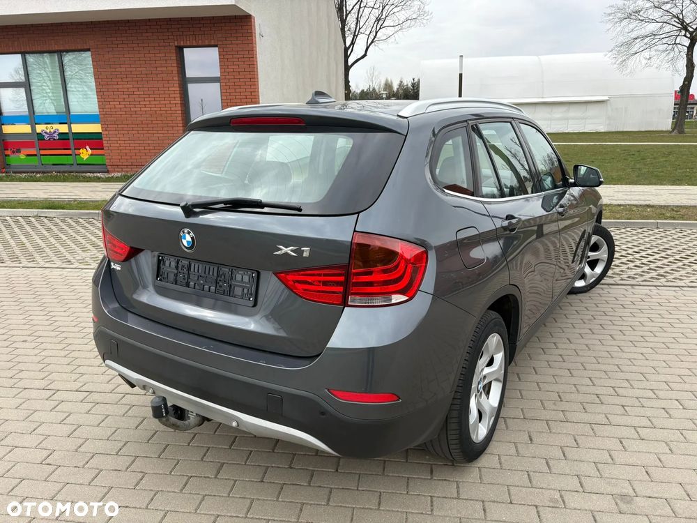 BMW X1 sDrive18d Sport Line - 8
