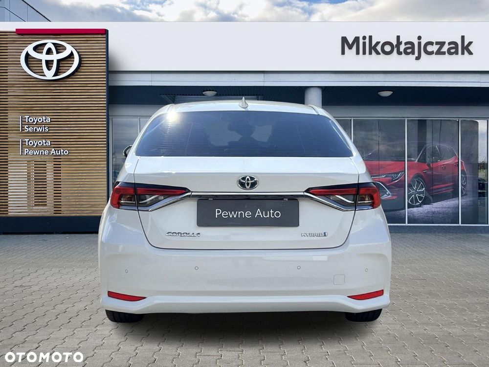 Toyota Corolla 1.8 Hybrid Comfort - 8