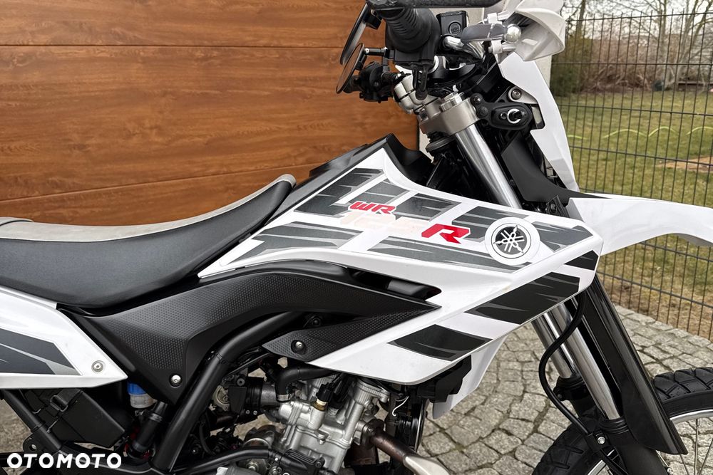 Yamaha WR - 6