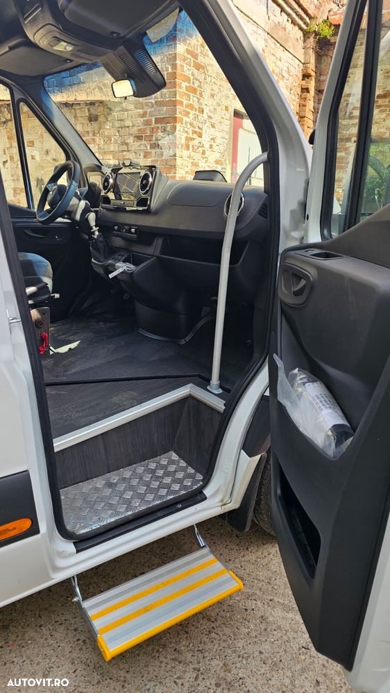 Mercedes-Benz SPRINTER - 8