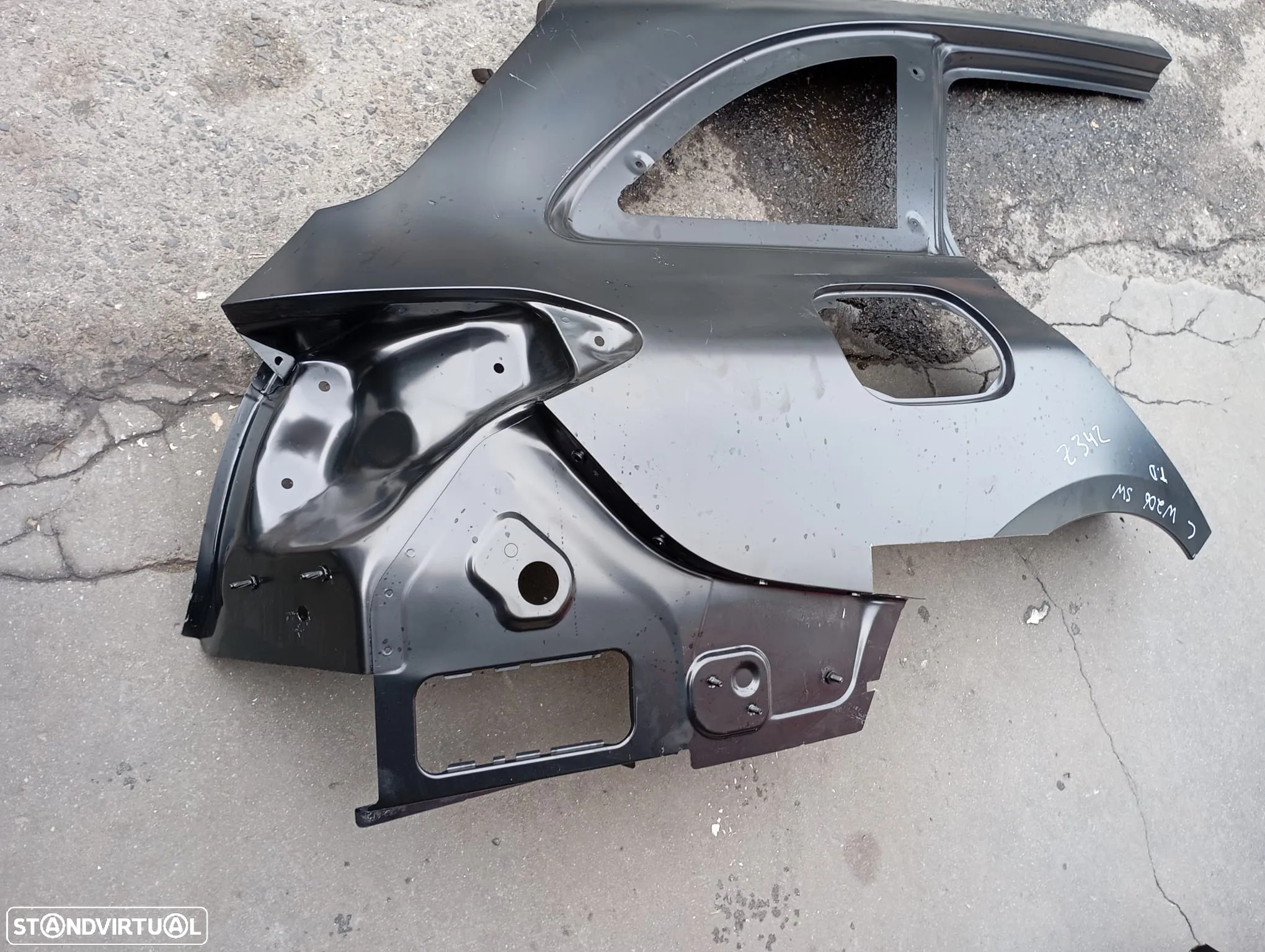 MERCEDES C W206 ILHARGA CHAPA TRAS DIREITA - Z342 - 3