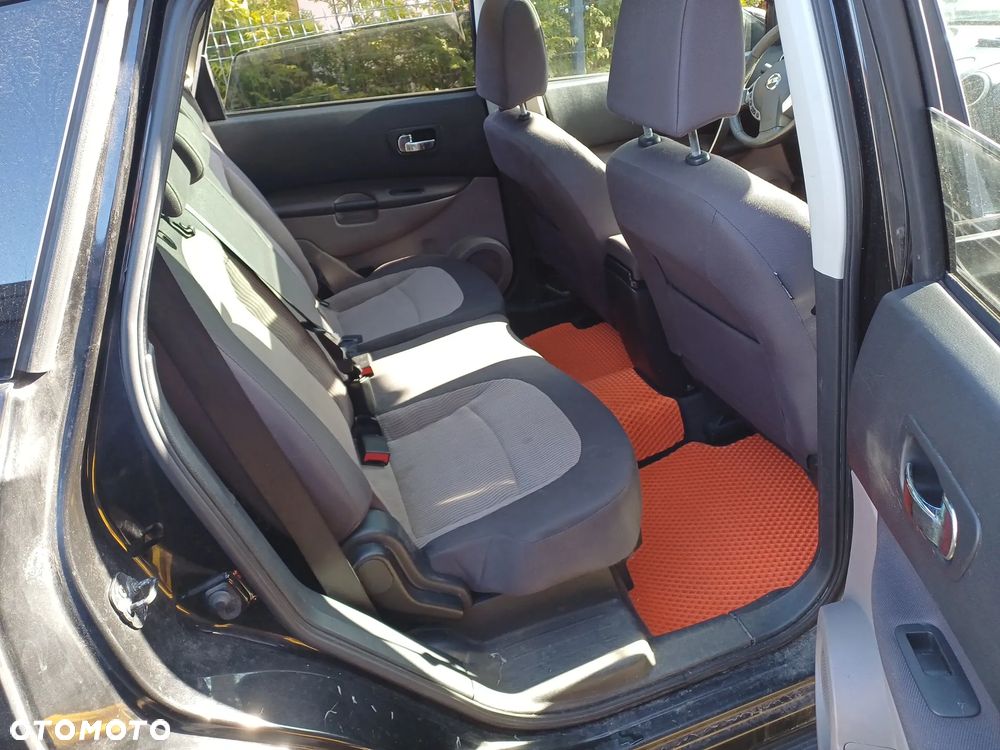 Nissan Qashqai+2 2.0 acenta - 17
