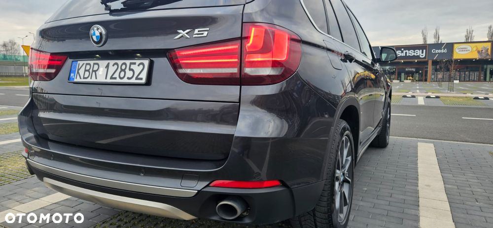 BMW X5 xDrive35i Edition Exclusive - 32