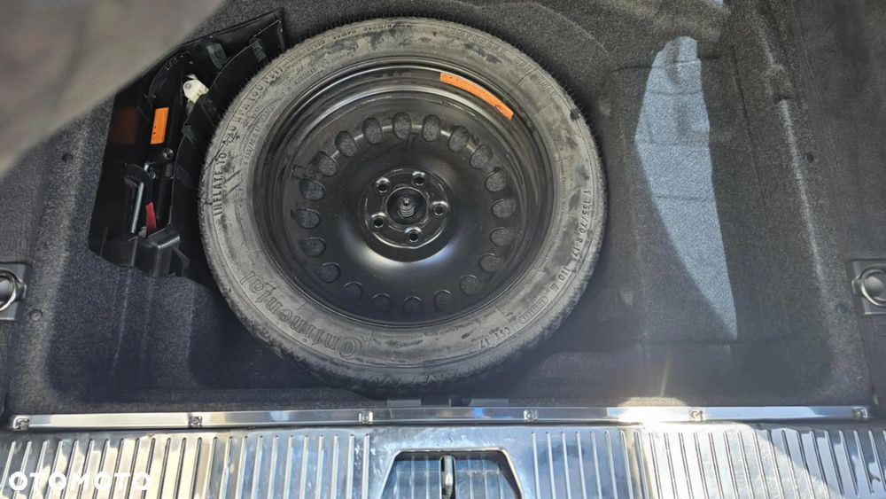 Mercedes-Benz Klasa E 500 Avantgarde Sport Edition - 20