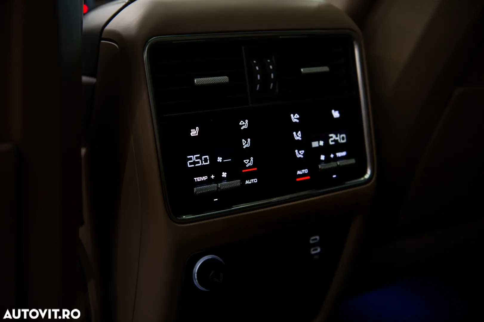 Porsche Cayenne Coupe Standard - 29
