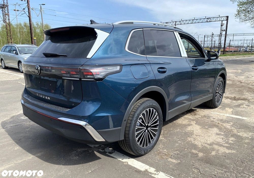 Volkswagen Tiguan 1.5 eTSI Life Plus DSG - 4