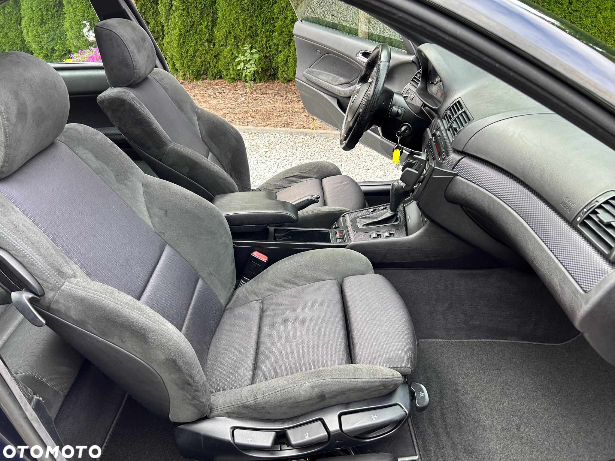 BMW Seria 3 318i - 27