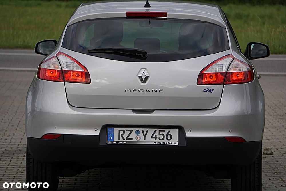 Renault Megane 1.6 16V Generation - 12