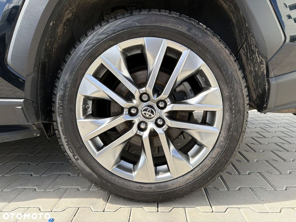 Toyota RAV4 - 24