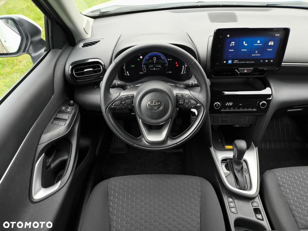 Toyota Yaris Cross Hybrid 1.5 Comfort - 12