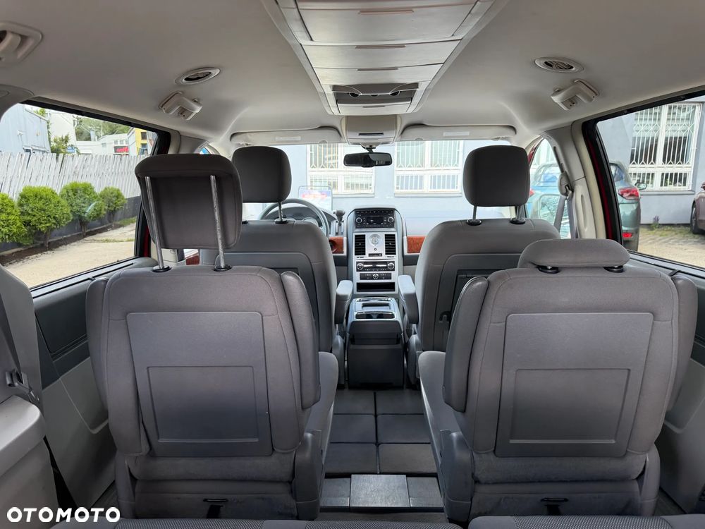 Chrysler Grand Voyager 2.8 CRD Touring - 24