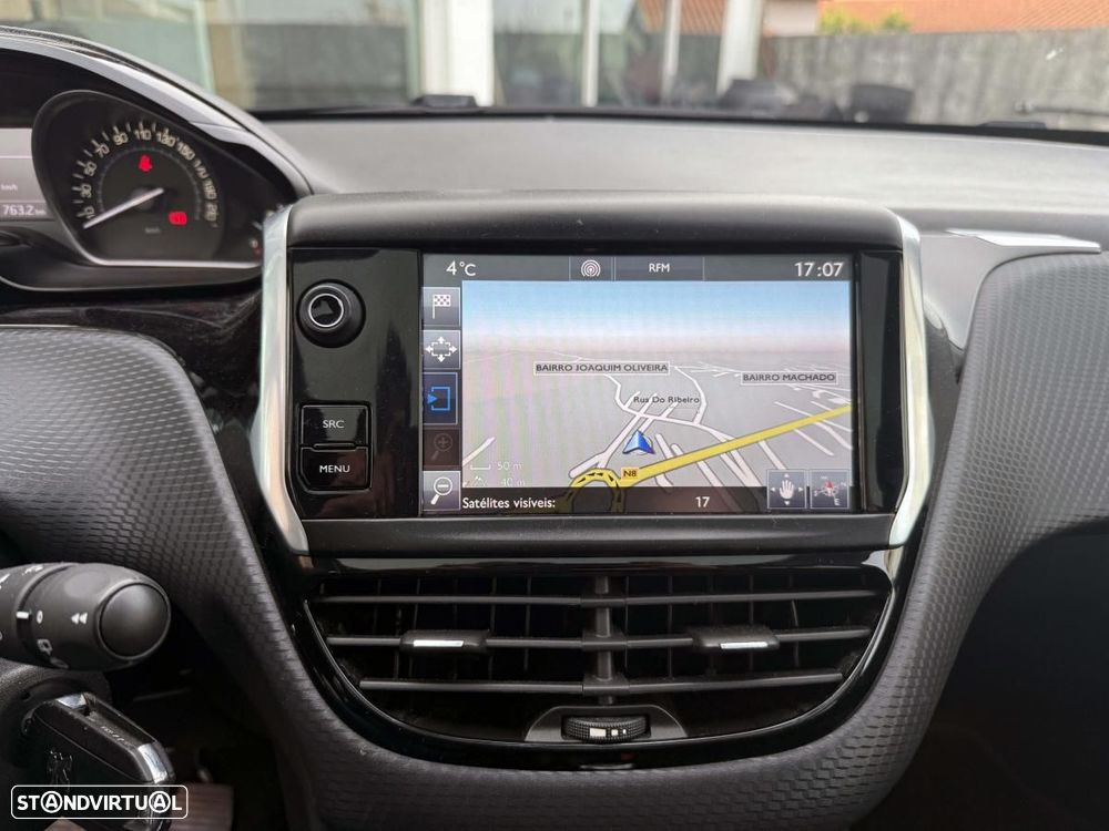 Peugeot 208 1.6 BlueHDi Allure - 33