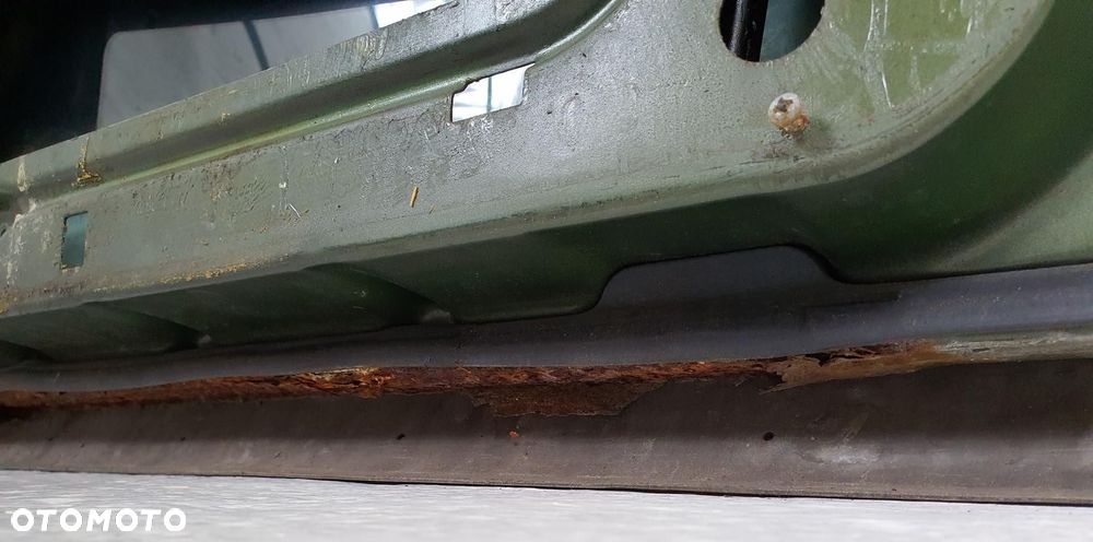 DRZWI PRAWY PRZÓD PRZEDNIE 876 MERCEDES W126 - 12