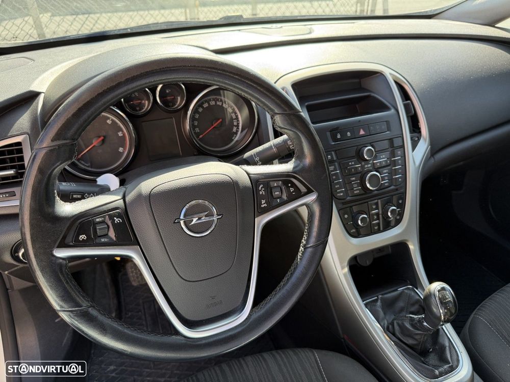 Opel Astra 1.3 CDTi - 6