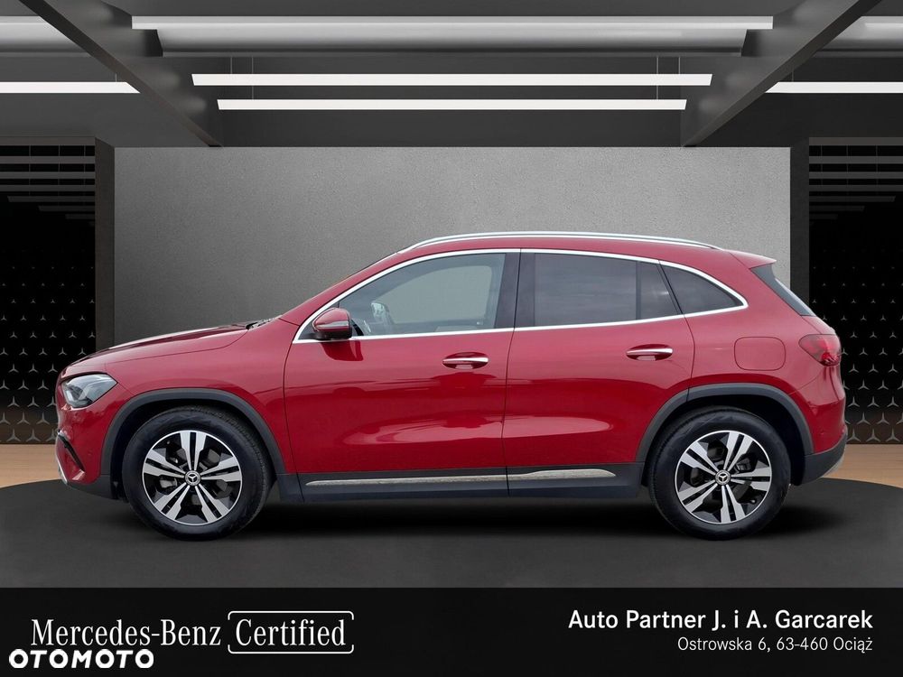 Mercedes-Benz GLA - 2