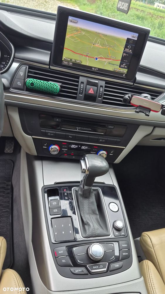 Audi A6 Avant - 17