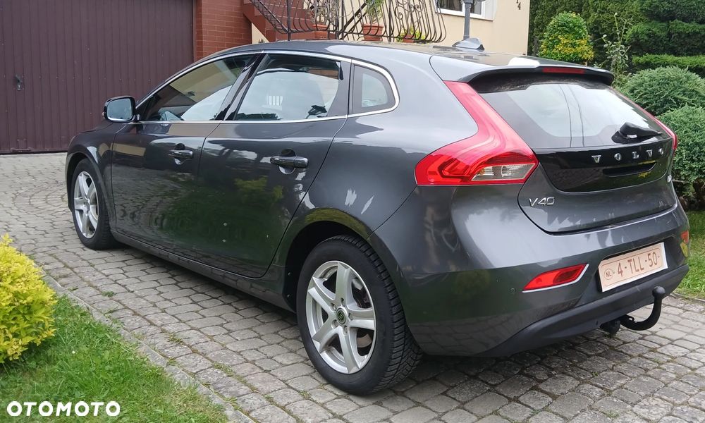 Volvo V40 D2 - 14